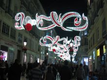 cadde yılbaşı aydınlatmaları