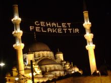 cami ışıklı yazı